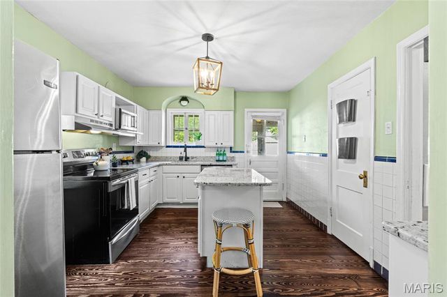 3171 Leola Avenue, St Louis, MO 63139