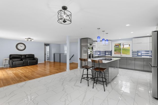 480 Woodlawn Ridge Road, Pembroke, NH 03275