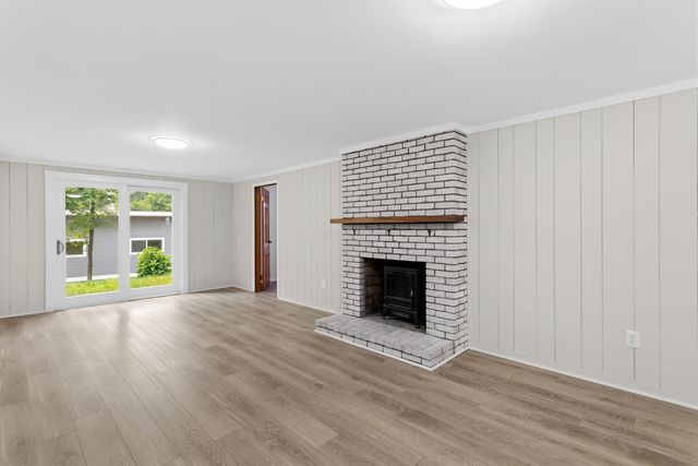 480 Woodlawn Ridge Road, Pembroke, NH 03275