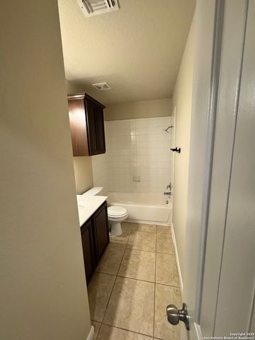 767 spectrum, New Braunfels, TX 78130