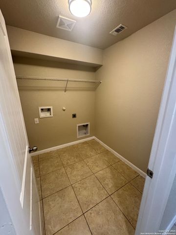 767 spectrum, New Braunfels, TX 78130