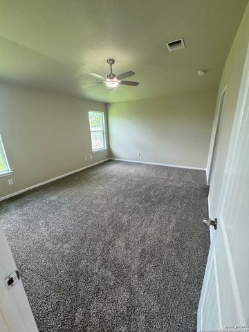 767 spectrum, New Braunfels, TX 78130