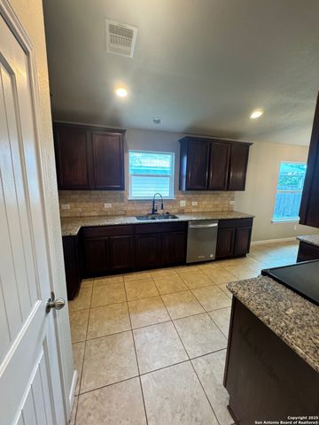 767 spectrum, New Braunfels, TX 78130