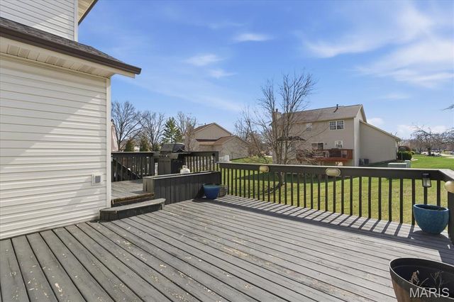 918 Columbia Avenue, Fairview Heights, IL 62208