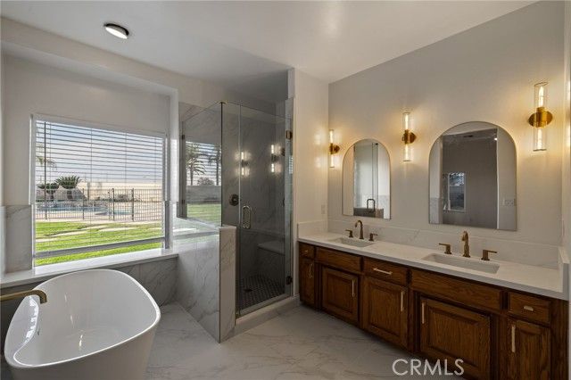 2537 Ollie Court, Bakersfield, CA 93314