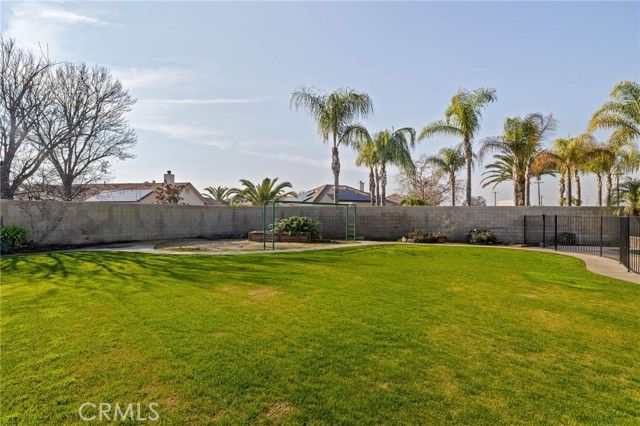 2537 Ollie Court, Bakersfield, CA 93314