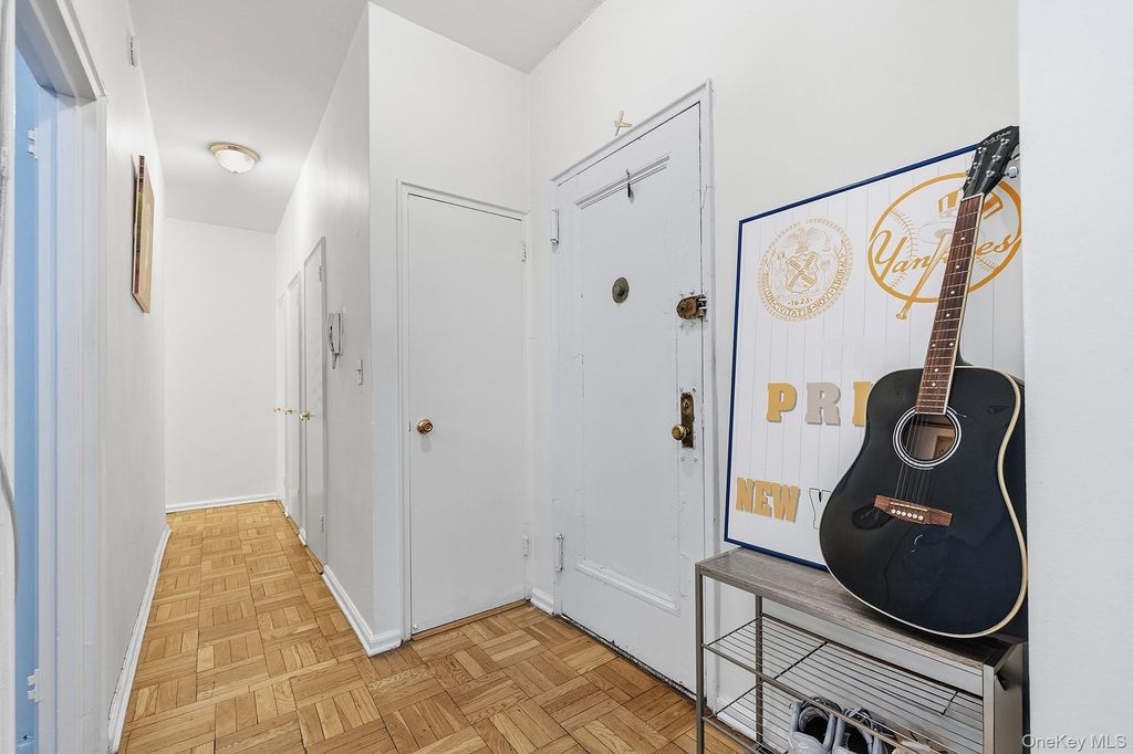55 Knolls Crescent 1B, Bronx, NY 10463 — photo 2