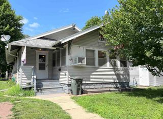 79 E Parker Street, Waterloo, IA 50703