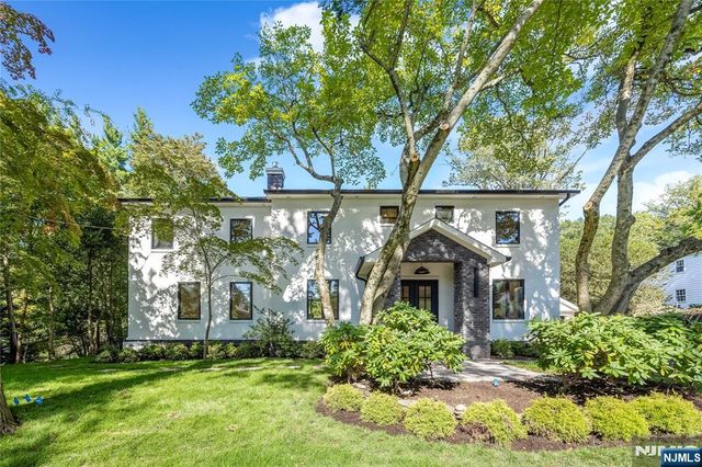 125 Hudson Avenue, Tenafly, NJ 07670