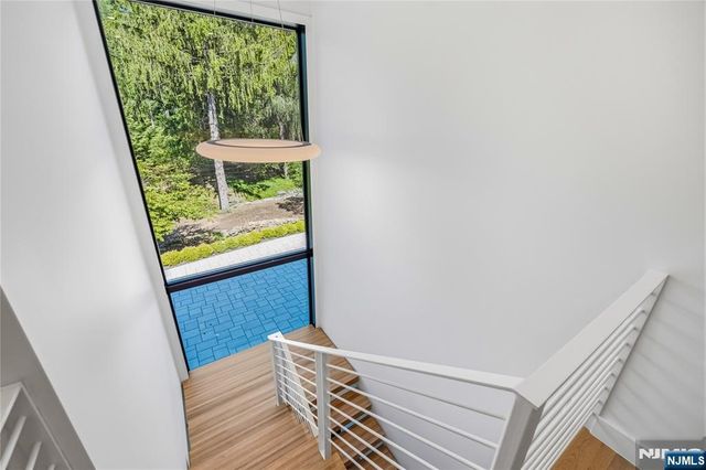 125 Hudson Avenue, Tenafly, NJ 07670