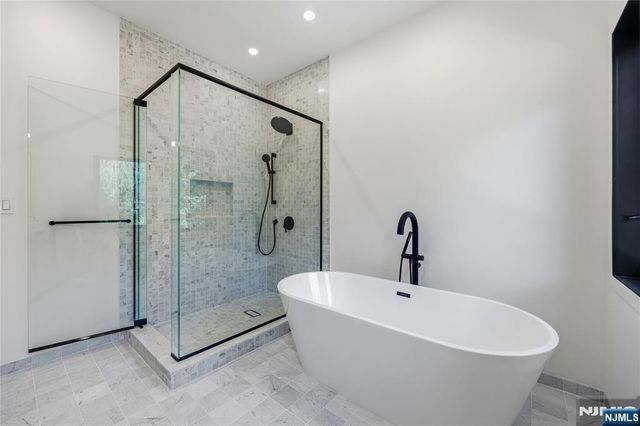 125 Hudson Avenue, Tenafly, NJ 07670