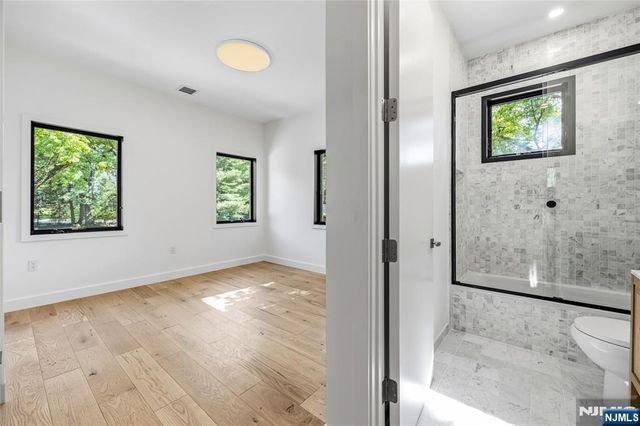 125 Hudson Avenue, Tenafly, NJ 07670