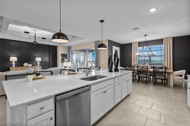 5168 Sugarwood DR, Naples, FL 34113