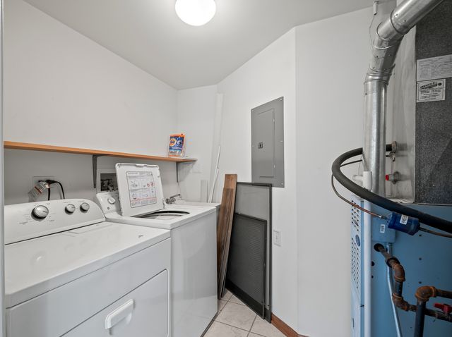 7759 Bristol Park Drive 2SE, Tinley Park, IL 60477