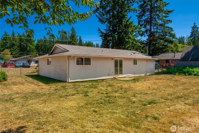 11734 Fry Avenue SW, Port Orchard, WA 98367