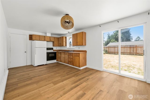 11734 Fry Avenue SW, Port Orchard, WA 98367