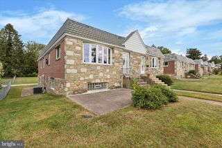 606 WANAMAKER RD, Jenkintown, PA 19046