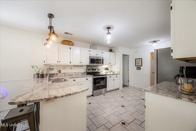 4925 Winesap Drive, Horn Lake, MS 38637