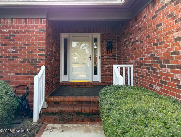 9402 Short Putt Court, Wilmington, NC 28412