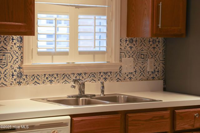 9402 Short Putt Court, Wilmington, NC 28412