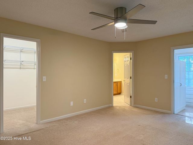 9402 Short Putt Court, Wilmington, NC 28412