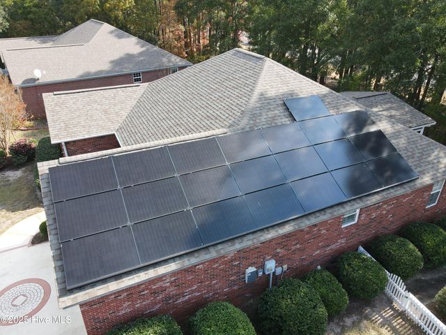 9402 Short Putt Court, Wilmington, NC 28412