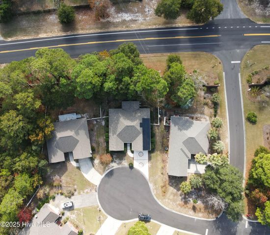 9402 Short Putt Court, Wilmington, NC 28412