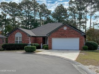 9402 Short Putt Court, Wilmington, NC 28412