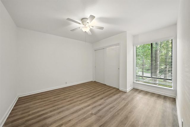 171 Litchfield Lane, Houston, TX 77024