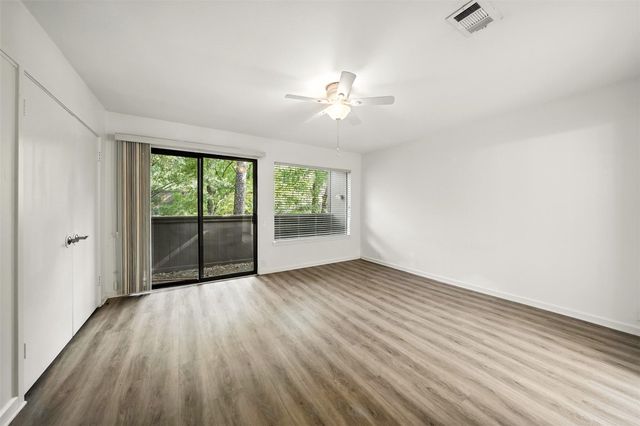 171 Litchfield Lane, Houston, TX 77024