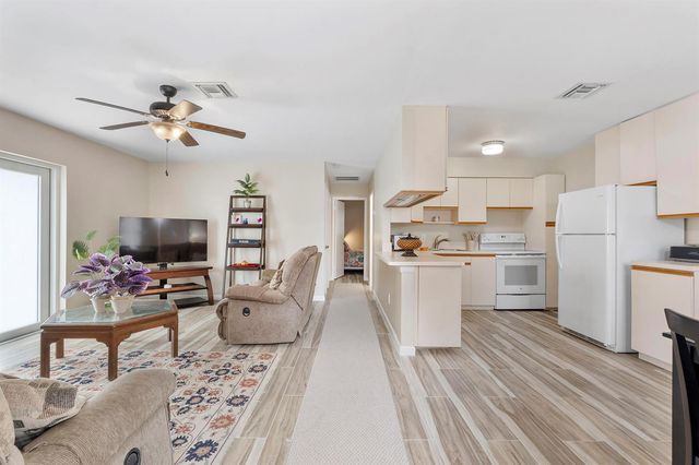 3344 Plaza Place, Lake Worth, FL 33462
