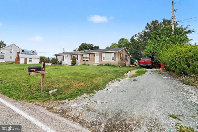 110 WATER ST, Fairfield, PA 17320