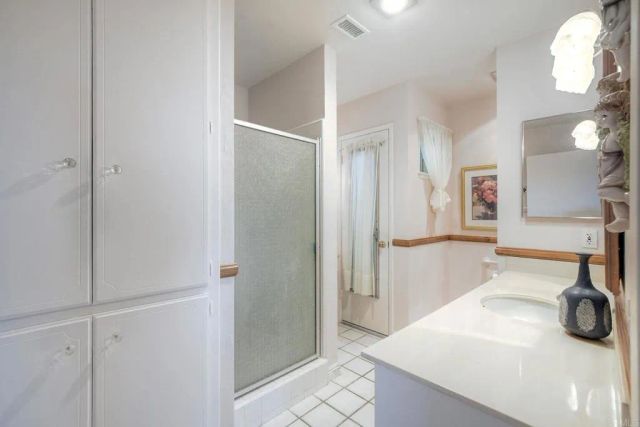 3902 Vista Campana North 25, Oceanside, CA 92057