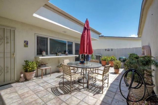 3902 Vista Campana North 25, Oceanside, CA 92057