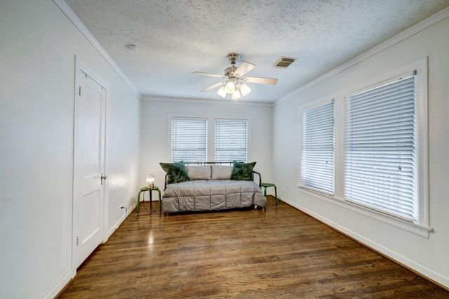 610 Oakley Street, Houston, TX 77006