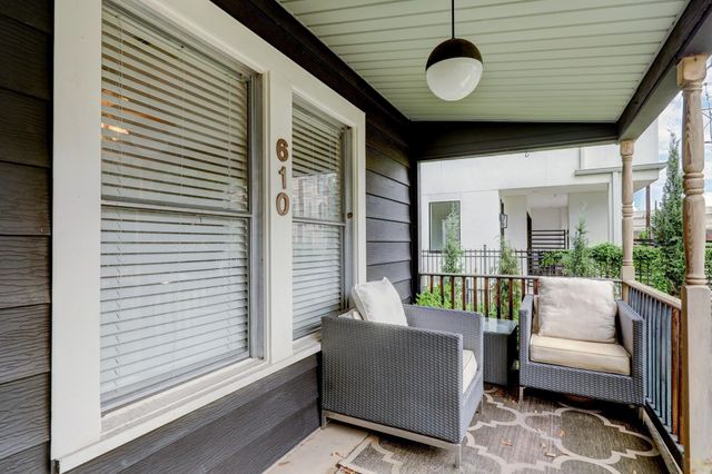 610 Oakley Street, Houston, TX 77006