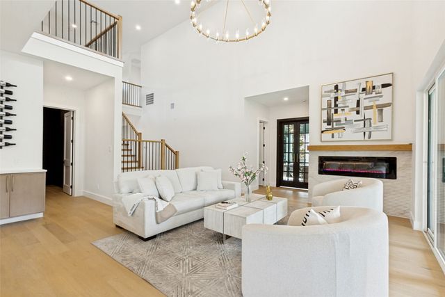13723 Far Hills Lane, Dallas, TX 75240