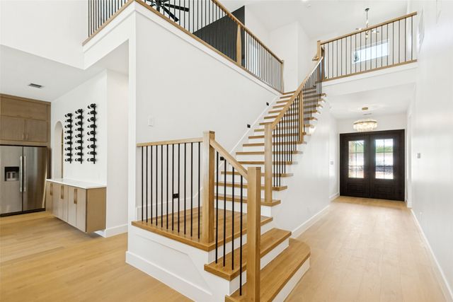 13723 Far Hills Lane, Dallas, TX 75240