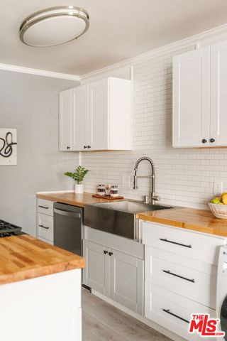 1845 Corinth Avenue 107, Los Angeles, CA 90025