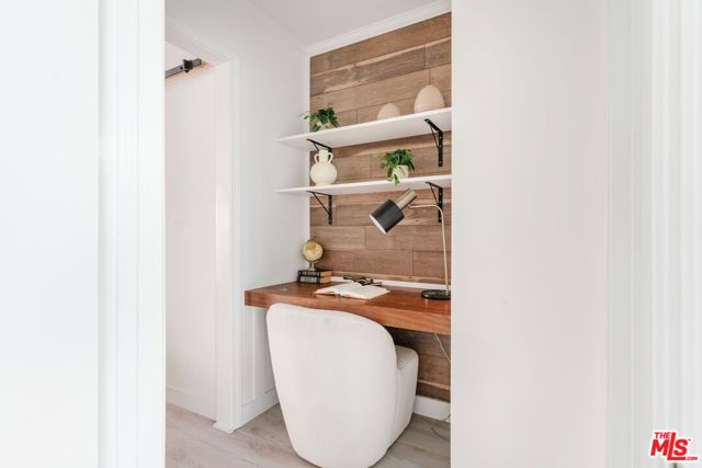 1845 Corinth Avenue 107, Los Angeles, CA 90025
