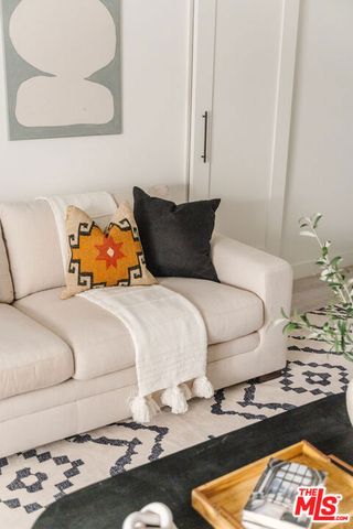 1845 Corinth Avenue 107, Los Angeles, CA 90025