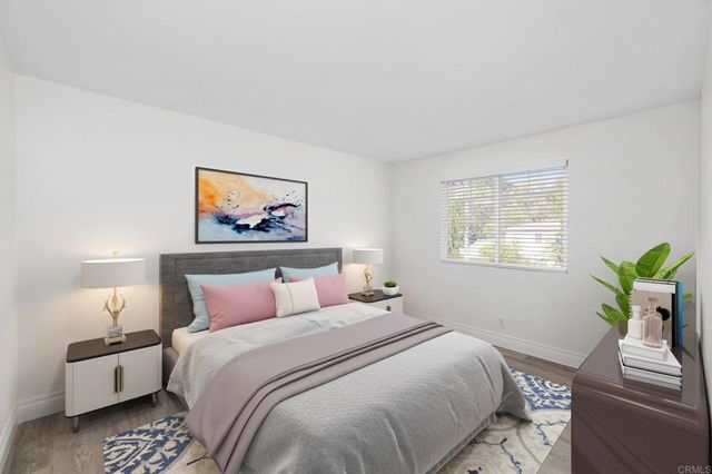 2891 Oakwood Creek Way, Escondido, CA 92027