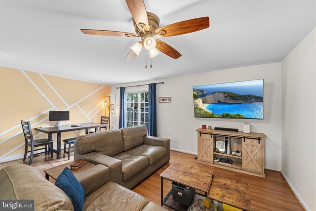 14422 SALISBURY PLAIN CT, Centreville, VA 20120