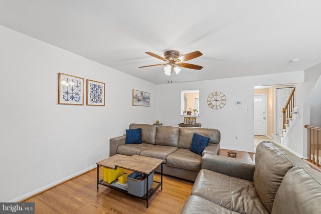 14422 SALISBURY PLAIN CT, Centreville, VA 20120