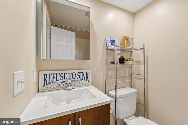 14422 SALISBURY PLAIN CT, Centreville, VA 20120