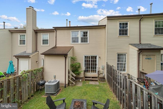 14422 SALISBURY PLAIN CT, Centreville, VA 20120