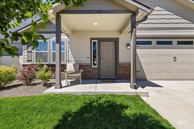 1838 E Porter St, Kuna, ID 83634