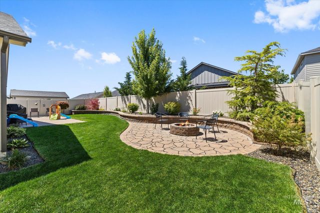 1838 E Porter St, Kuna, ID 83634