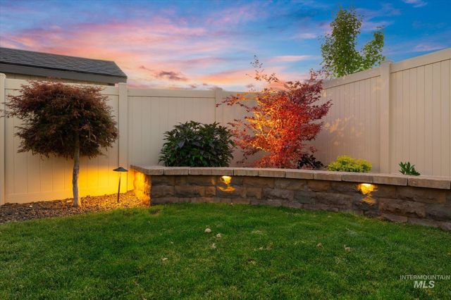 1838 E Porter St, Kuna, ID 83634