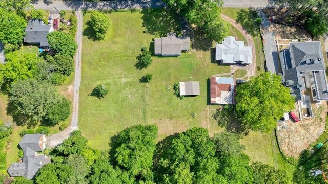 110 Barnesdale Terrace, Woodstock, GA 30188